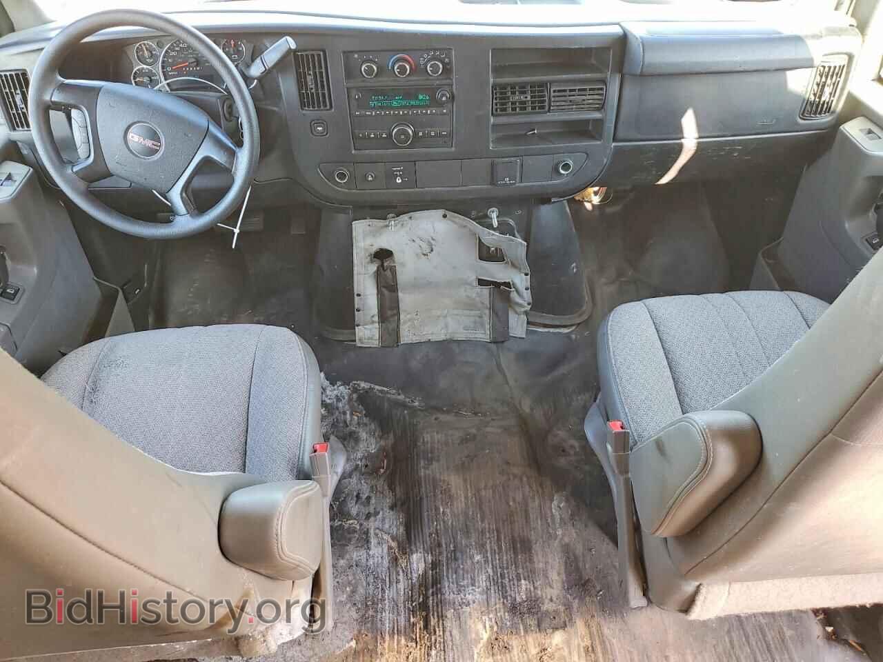 2015 GMC ALL Models - VIN: 1GTW7FCF7F1198247 - Photo 8