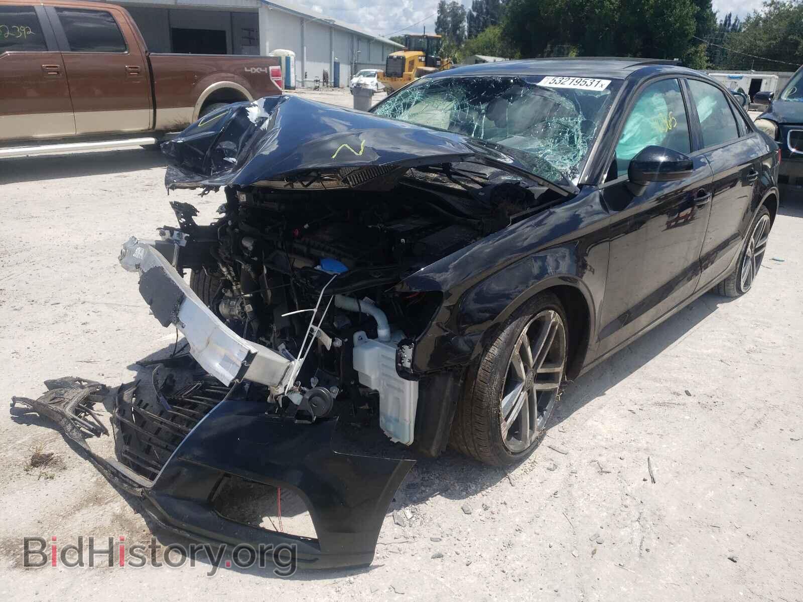 2019 AUDI A3 - VIN: WAUAUGFF3K1022937 - Фото 2