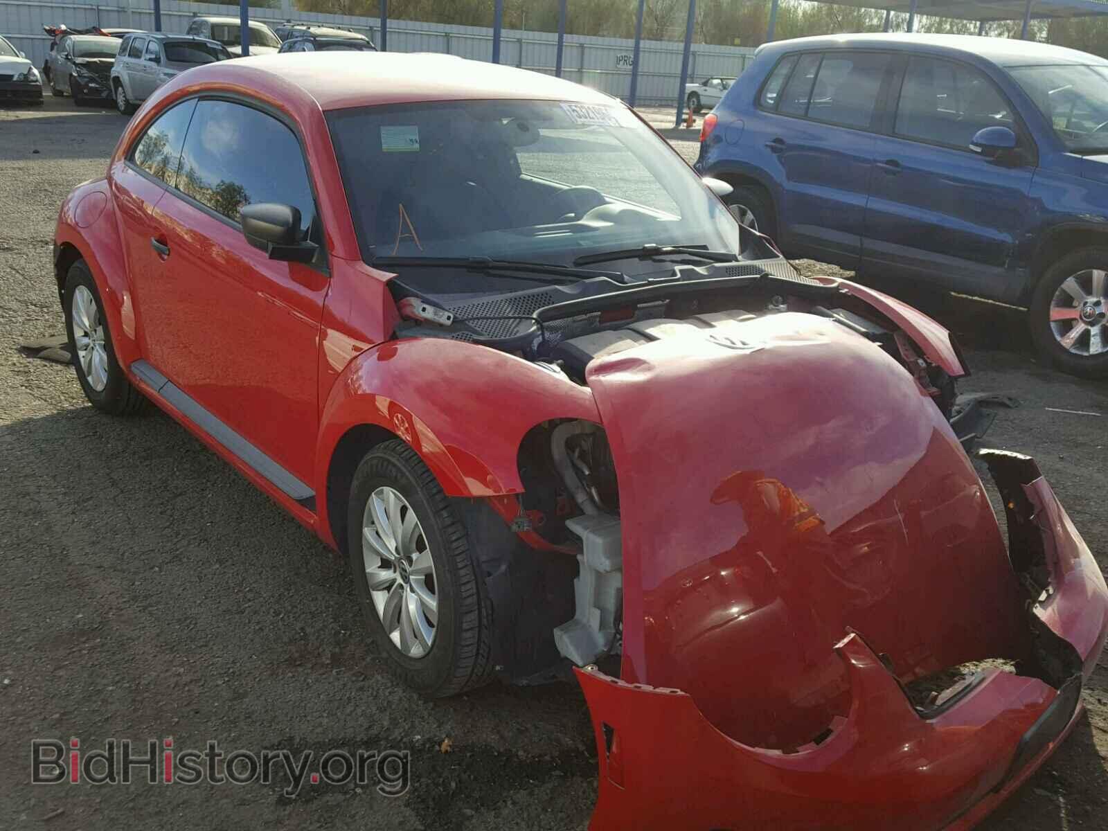 Фотография 3VWFX7AT3DM604763 - VOLKSWAGEN BEETLE 2013