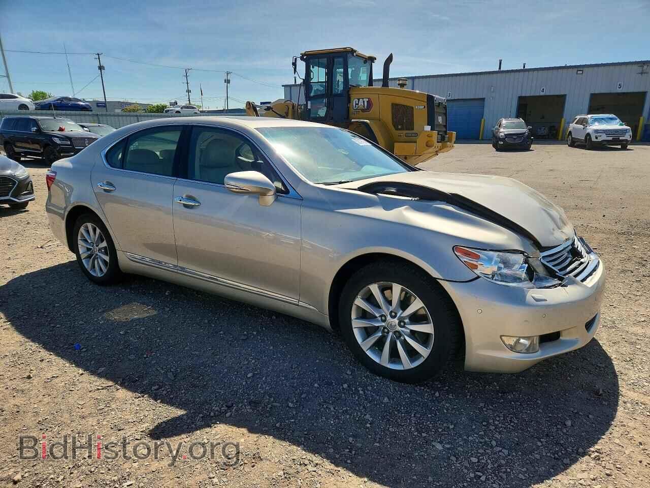 2012 LEXUS LS460 - VIN: JTHCL5EF2C5013191 - Photo 4