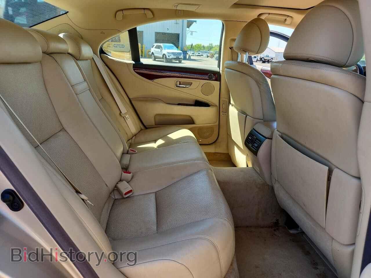 2012 LEXUS LS460 - VIN: JTHCL5EF2C5013191 - Photo 10
