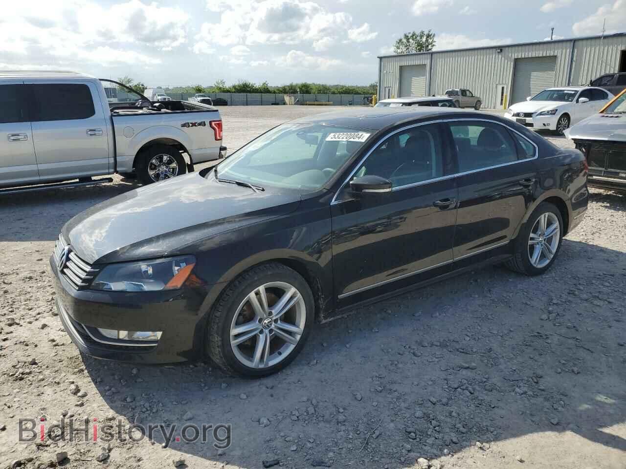Фотография 1VWBS7A36FC039703 - VOLKSWAGEN PASSAT 2015