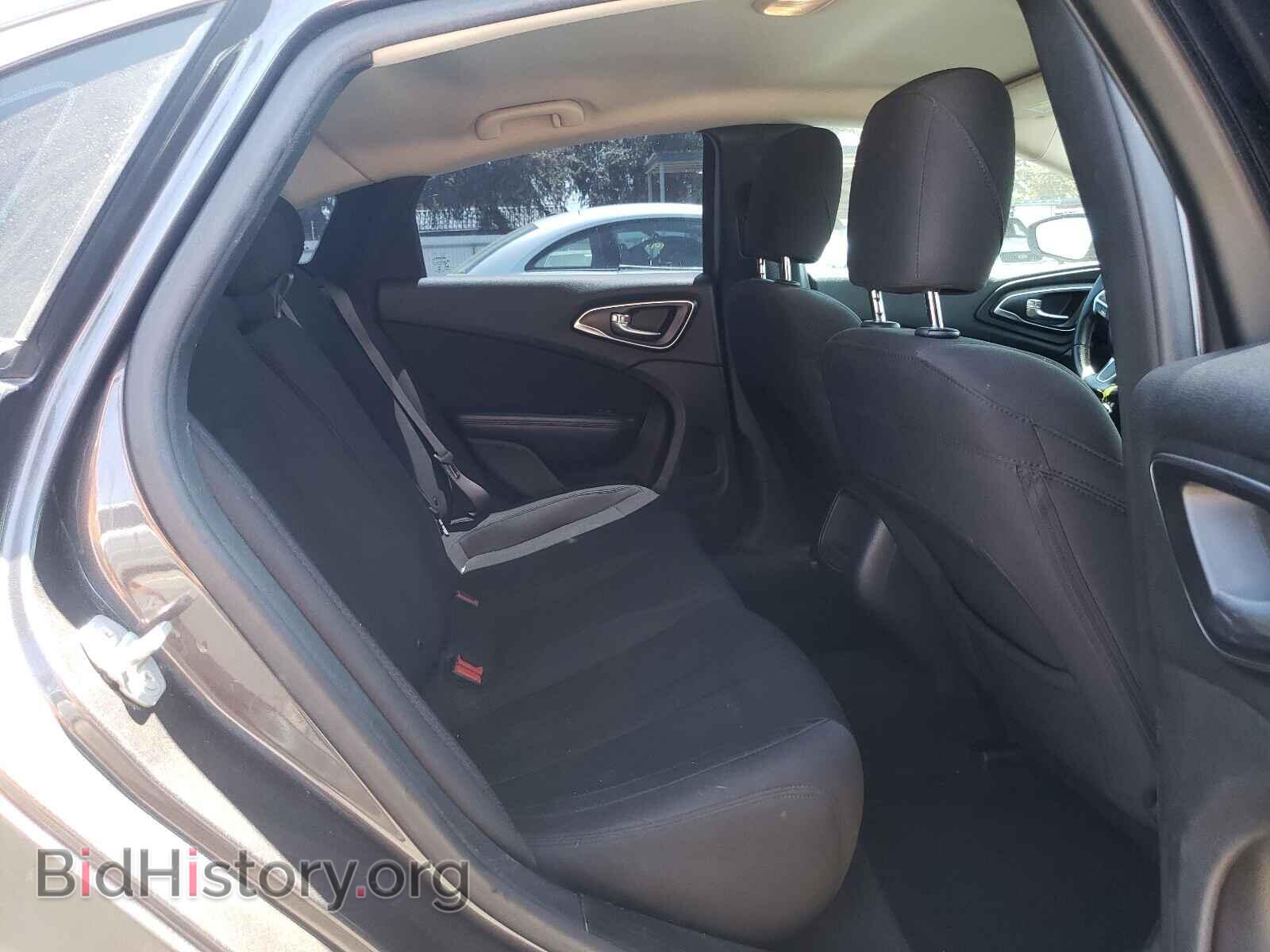 2015 CHRYSLER 200 - VIN: 1C3CCCAB0FN645219 - Фото 6