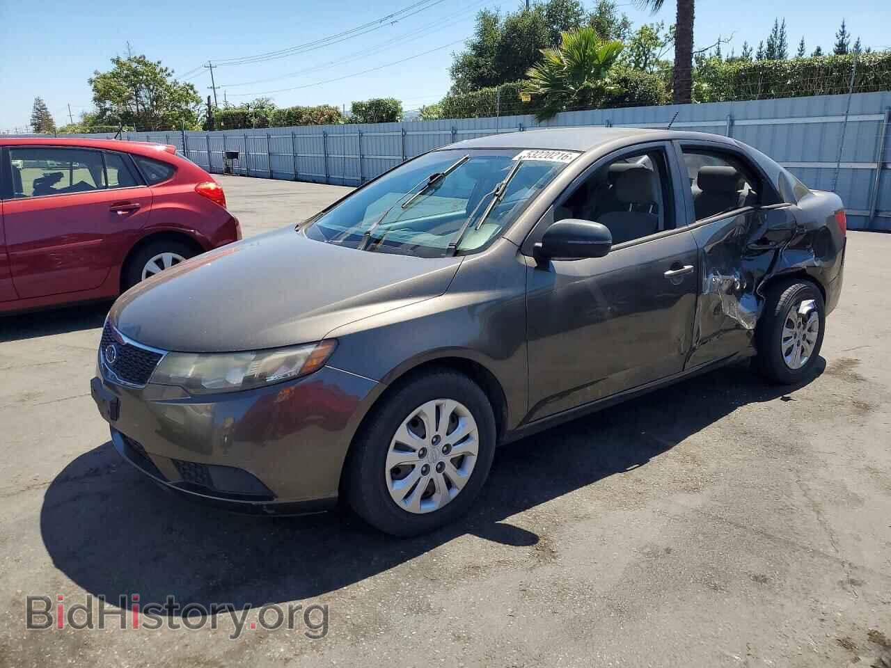 Фотография KNAFU4A25B5437436 - KIA FORTE 2011