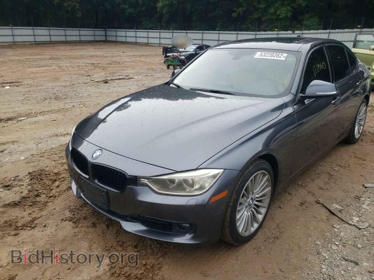 2013 BMW 1 SERIES - VIN: WBA3F9C58DF145259 - Фото 2