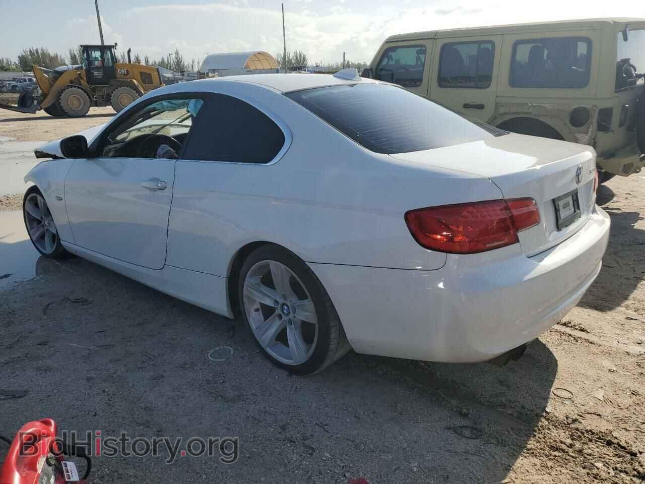 2012 BMW 3 SERIES - VIN: WBAKE5C53CE756103 - Фото 2