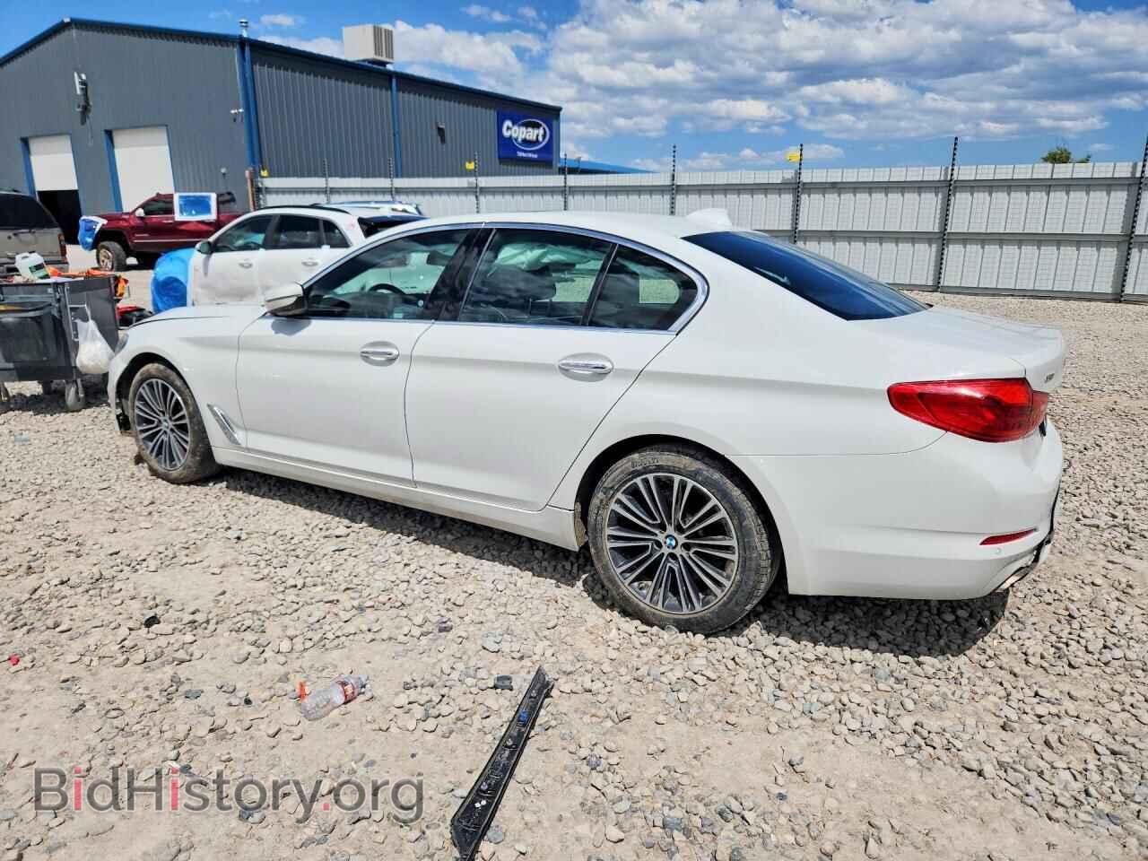 2018 BMW 5 SERIES - VIN: WBAJE7C52JWD49665 - Photo 2