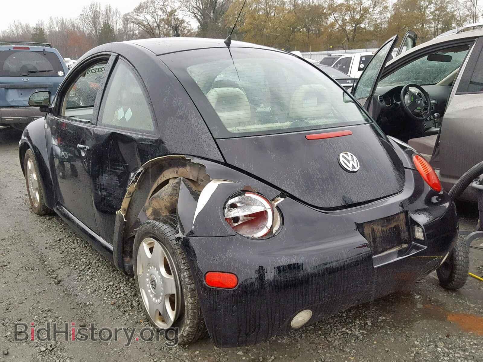 2000 VOLKSWAGEN BEETLE - VIN: 3VWCC21C0YM426561 - Фото 3