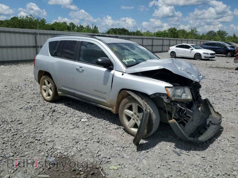 2011 Jeep COMPASS (VIN 1J4NF5FB9BD257559) — фото 4 из 12