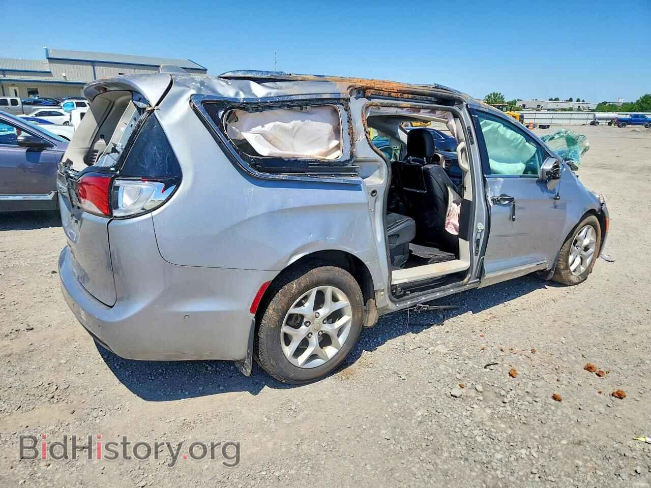 2019 CHRYSLER PACIFICA - VIN: 2C4RC1EGXKR505840 - Photo 3