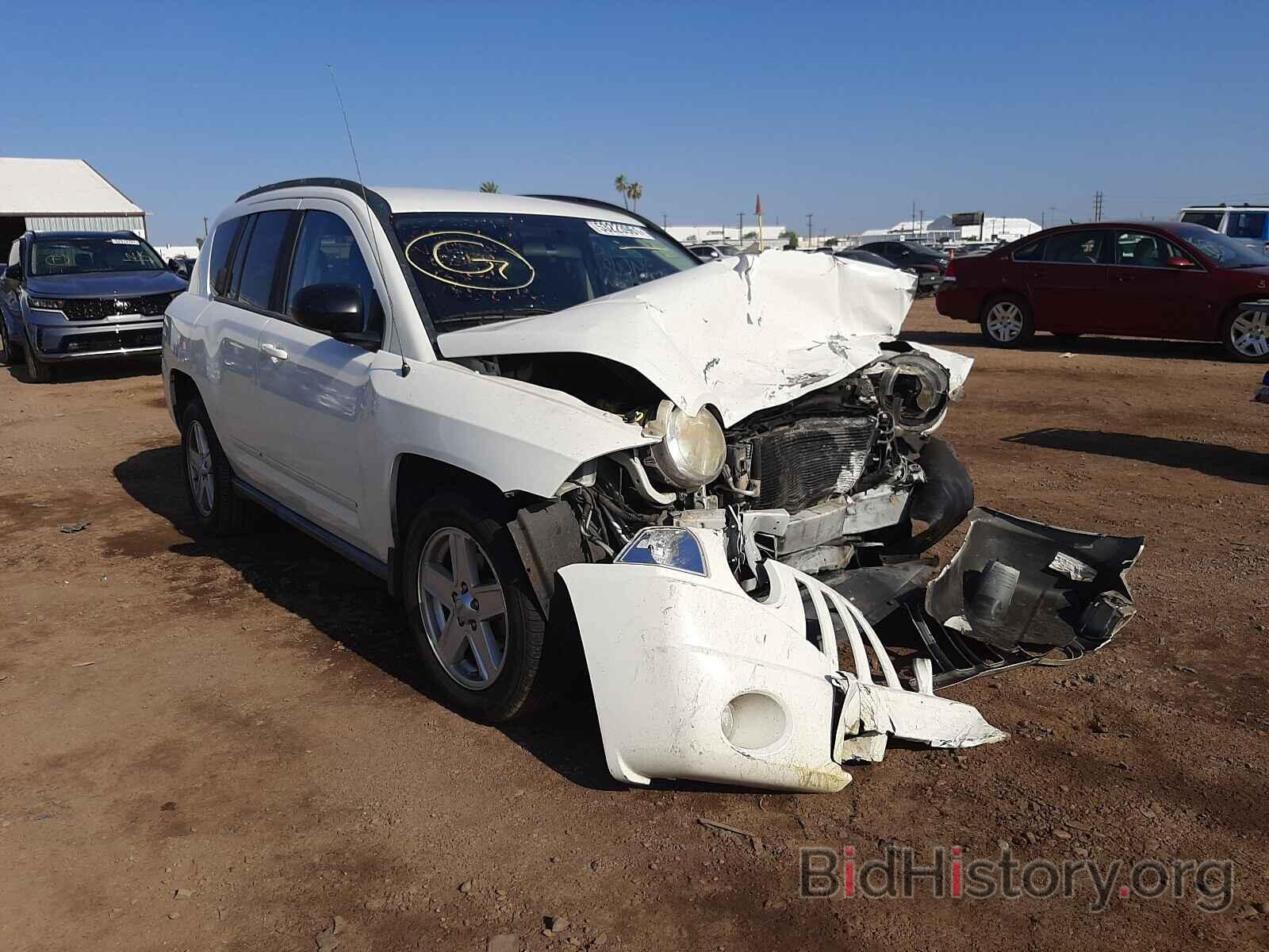 Photo 1J4NT4FB7AD601813 - JEEP COMPASS 2010