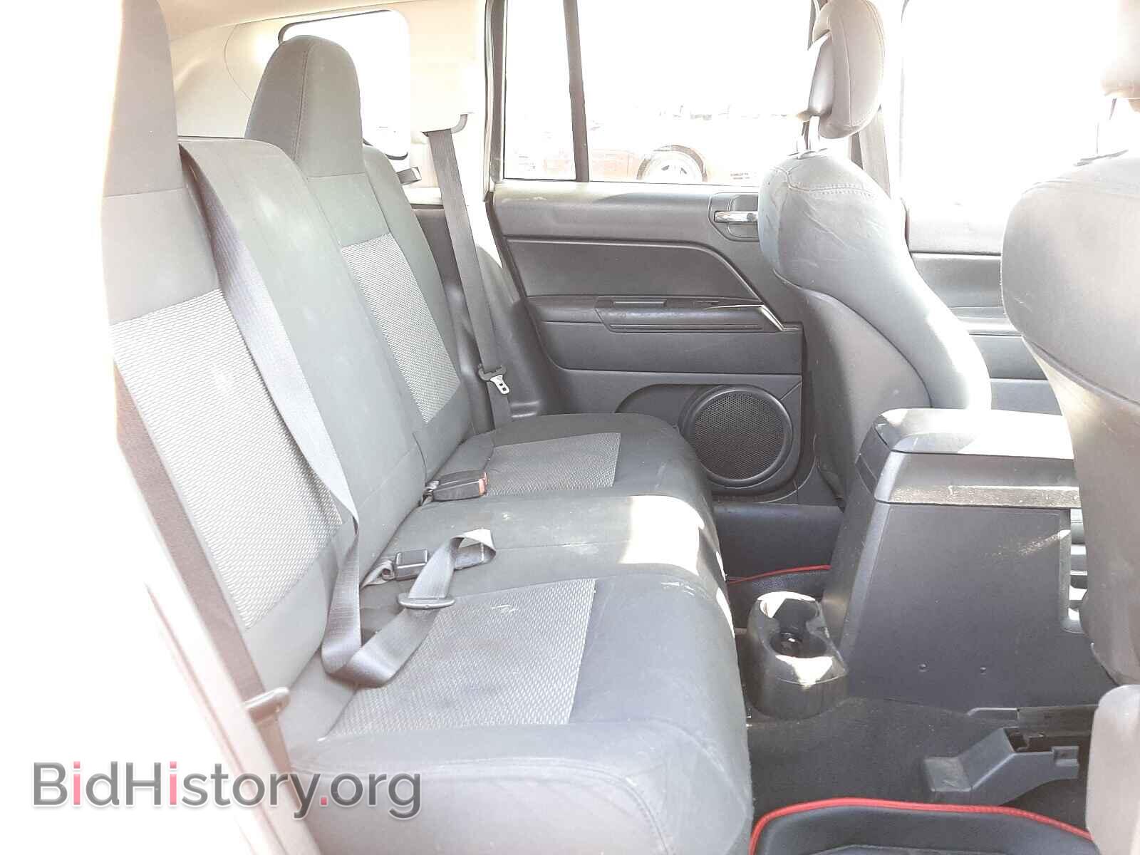 2010 JEEP COMPASS - VIN: 1J4NT4FB7AD601813 - Фото 6