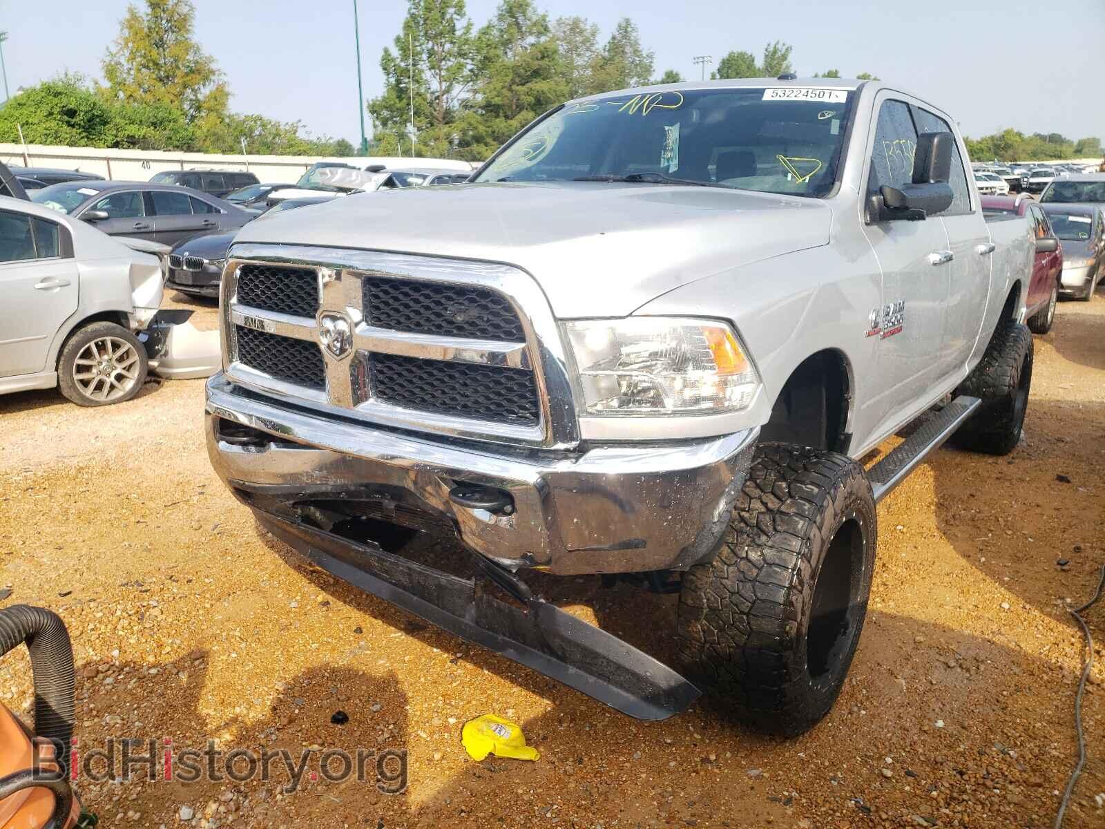 2014 RAM 3500 - VIN: 3C63R3DLXEG217283 - Photo 2
