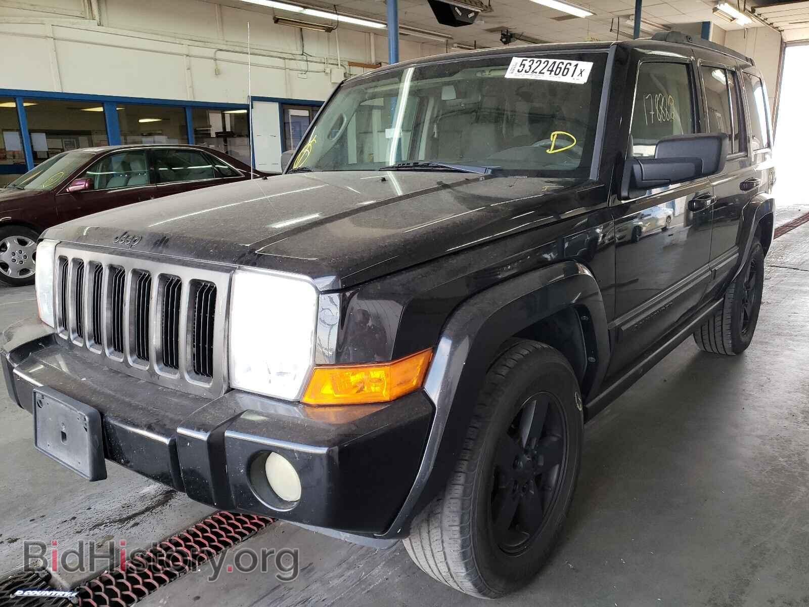 2008 JEEP COMMANDER - VIN: 1J8HH48K58C220374 - Photo 2