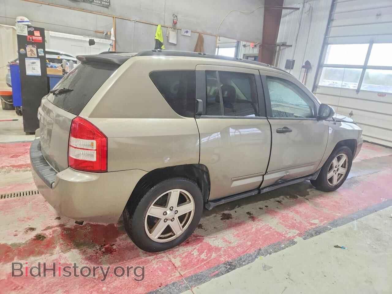 2008 JEEP COMPASS - VIN: 1J8FF47WX8D679170 - Фото 3