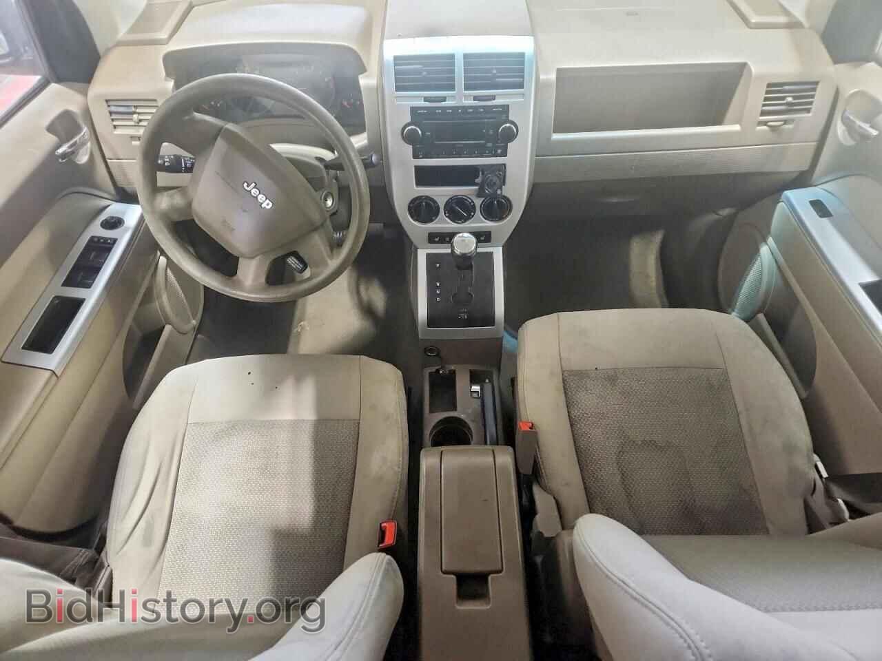 2008 JEEP COMPASS - VIN: 1J8FF47WX8D679170 - Фото 8
