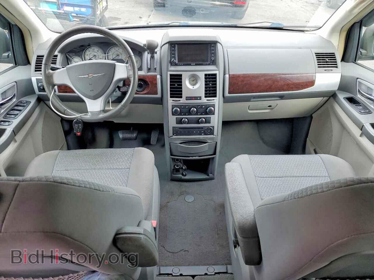 2010 CHRYSLER MINIVAN - VIN: 2A4RR5D17AR104483 - Фото 8