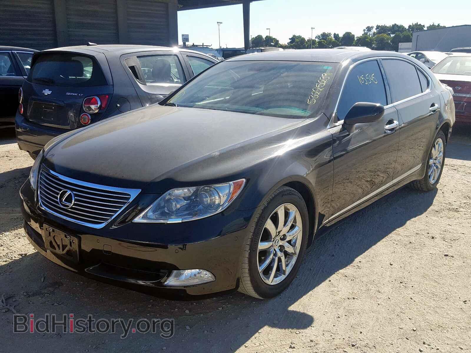 2007 LEXUS LS460 - VIN: JTHGL46F975003824 - Фото 2