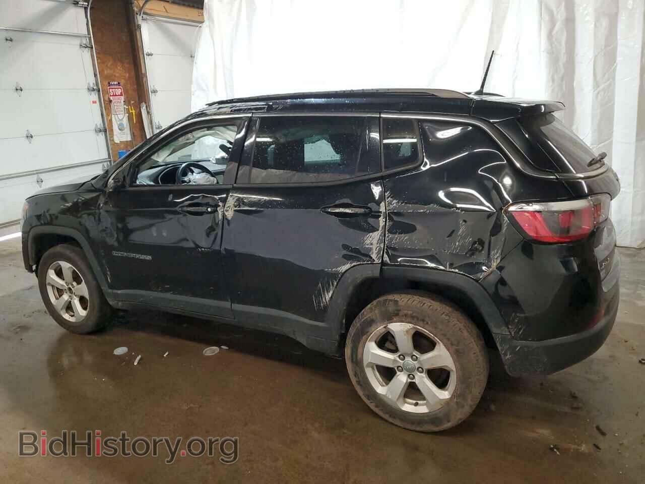 2018 JEEP COMPASS - VIN: 3C4NJDBBXJT131563 - Фото 2