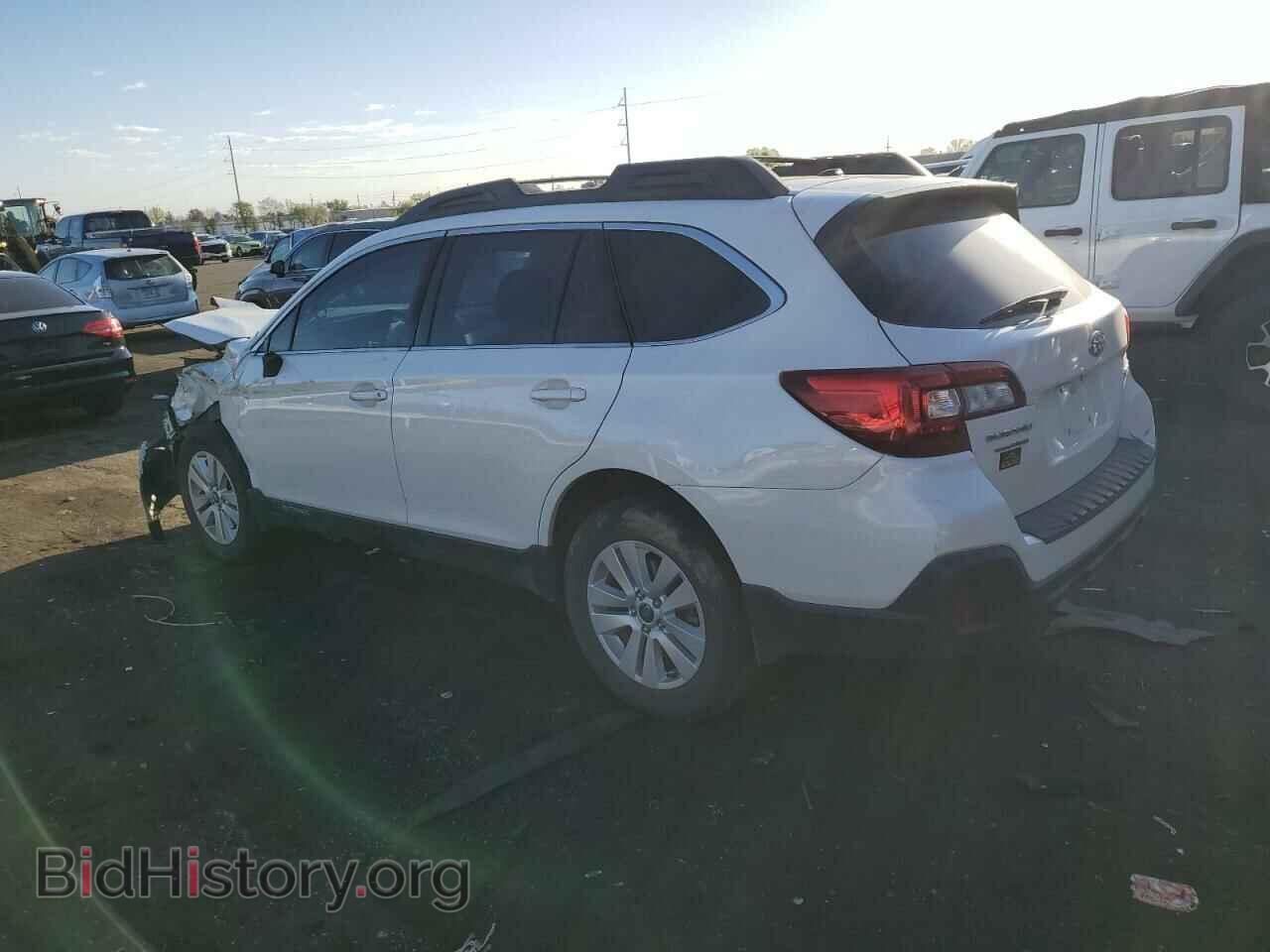 2019 SUBARU OUTBACK - VIN: 4S4BSABC9K3209752 - Photo 2