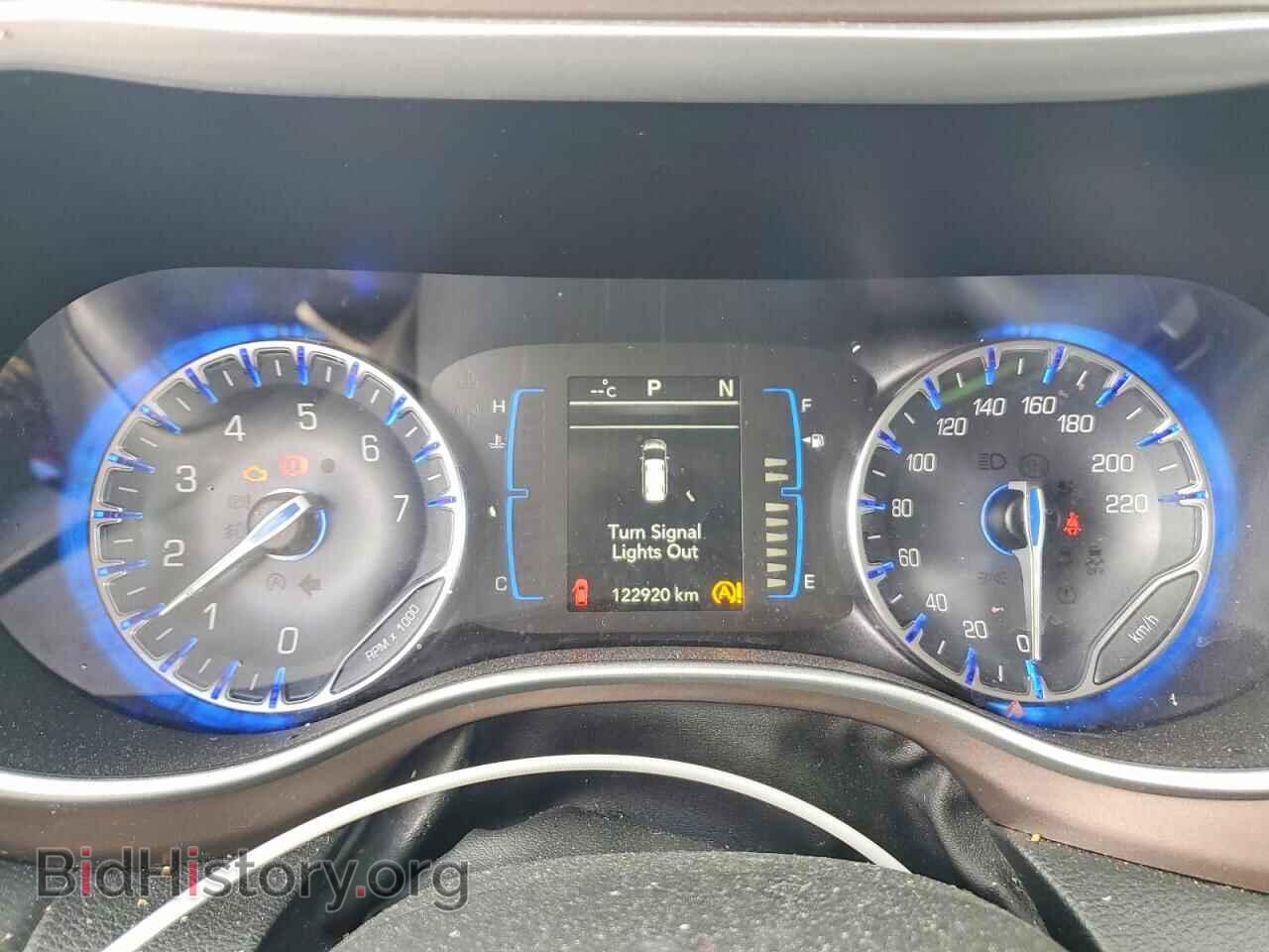 2017 CHRYSLER PACIFICA - VIN: 2C4RC1DG1HR768552 - Photo 9