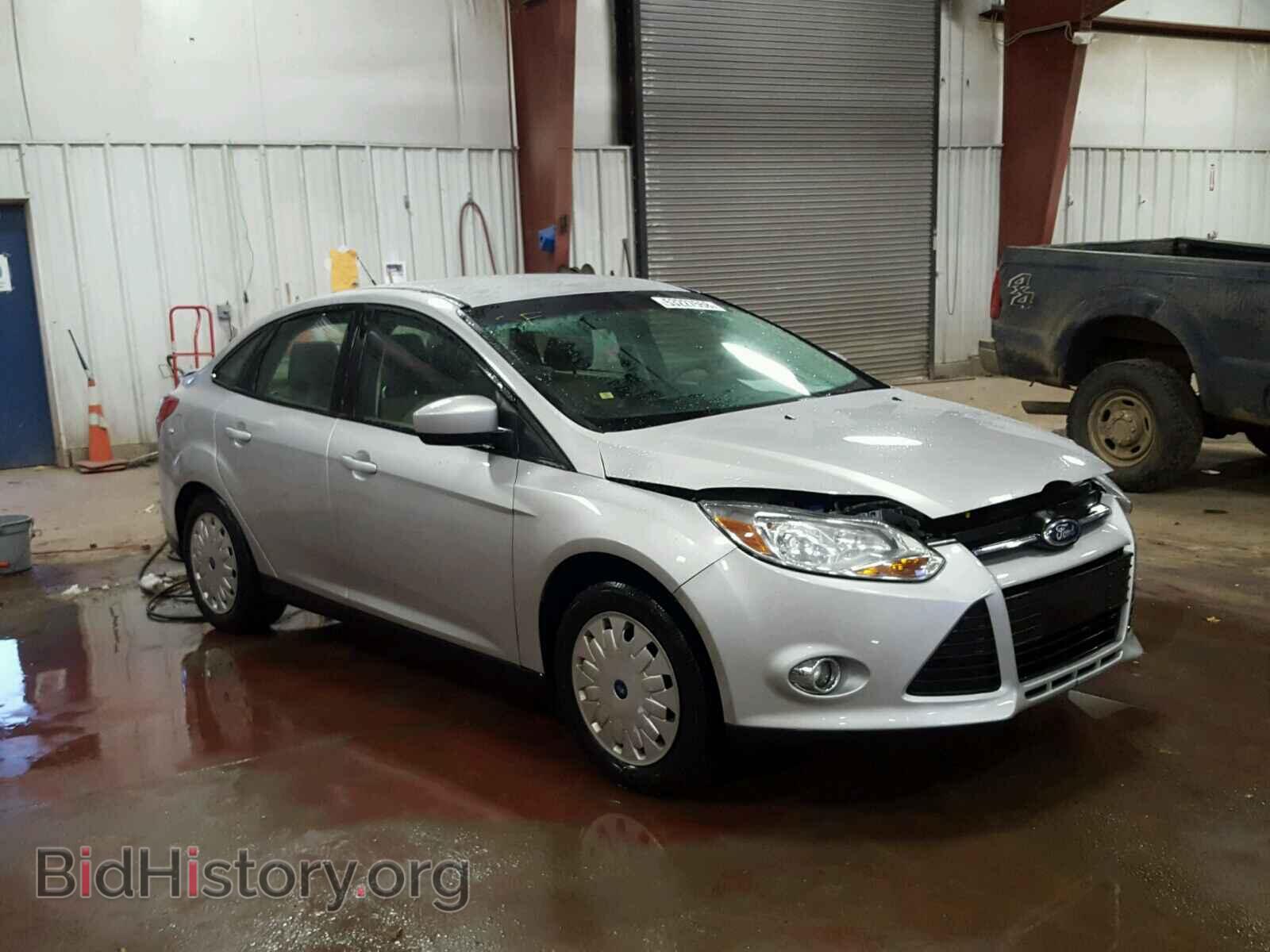 Photo 1FAHP3F29CL194741 - FORD FOCUS 2012