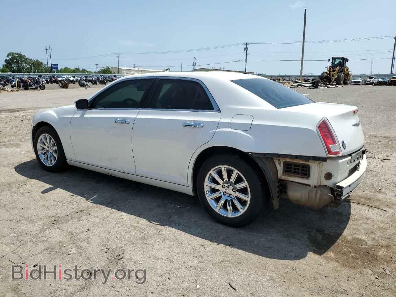 2012 CHRYSLER 300 - VIN: 2C3CCACG7CH166720 - Photo 2