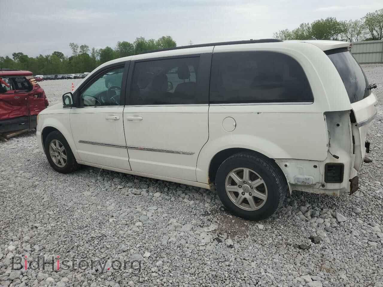 2011 CHRYSLER MINIVAN - VIN: 2A4RR5DG3BR645391 - Фото 2