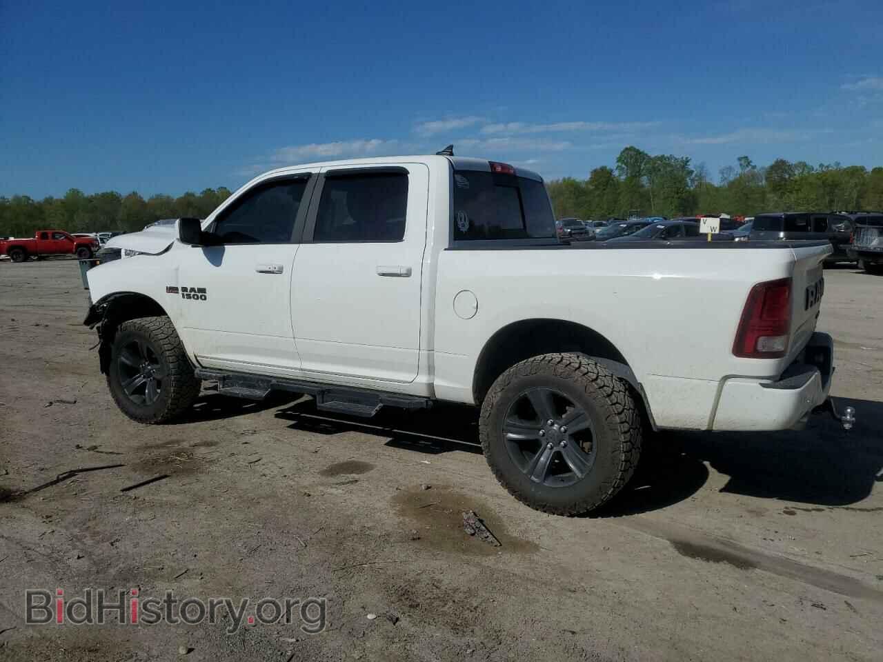 2017 RAM 1500 - VIN: 1C6RR7MTXHS795592 - Photo 2