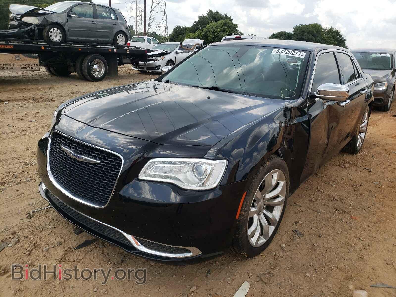 2016 CHRYSLER 300 - VIN: 2C3CCAAG7GH313773 - Фото 2