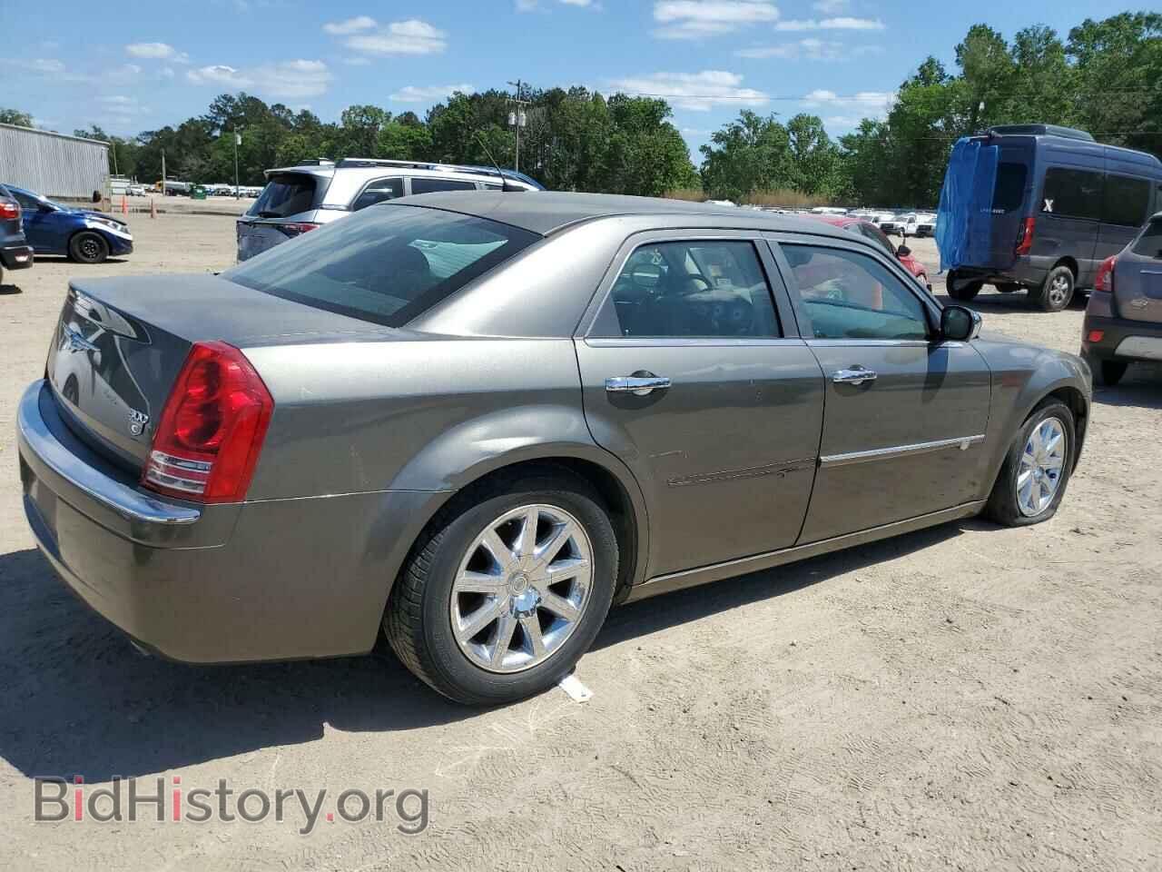 2008 CHRYSLER 300 - VIN: 2C3KA63H38H132014 - Фото 3