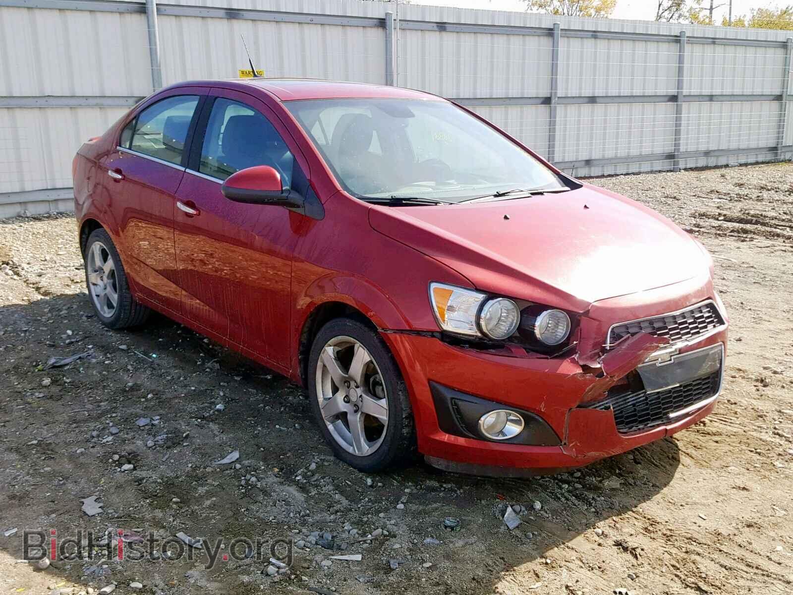 Photo 1G1JE5SB2D4184320 - CHEVROLET SONIC 2013