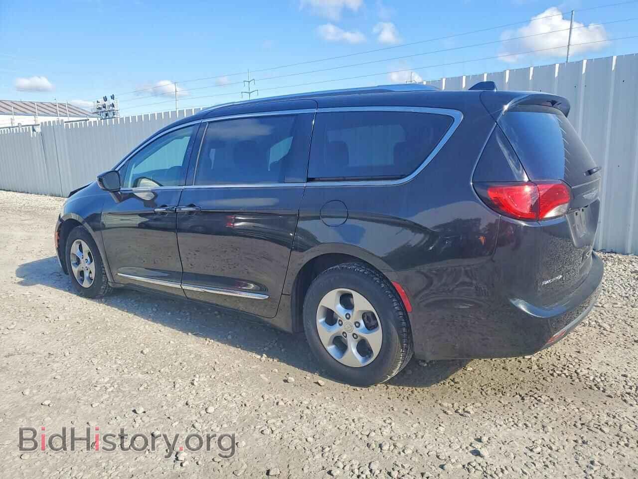 2017 CHRYSLER PACIFICA - VIN: 2C4RC1EG4HR817029 - Фото 2