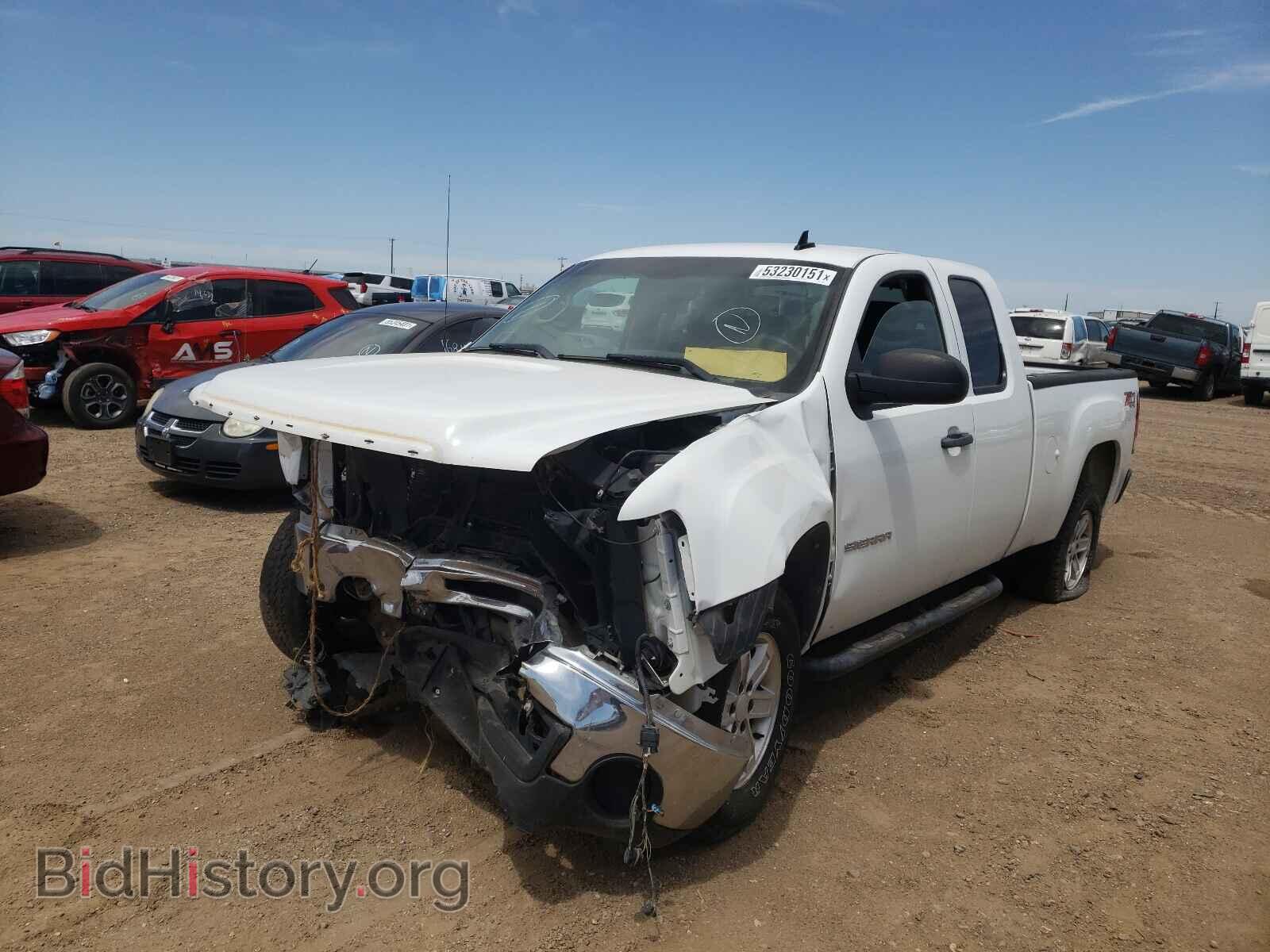 2010 GMC SIERRA - VIN: 1GTSKVE30AZ109252 - Фото 2