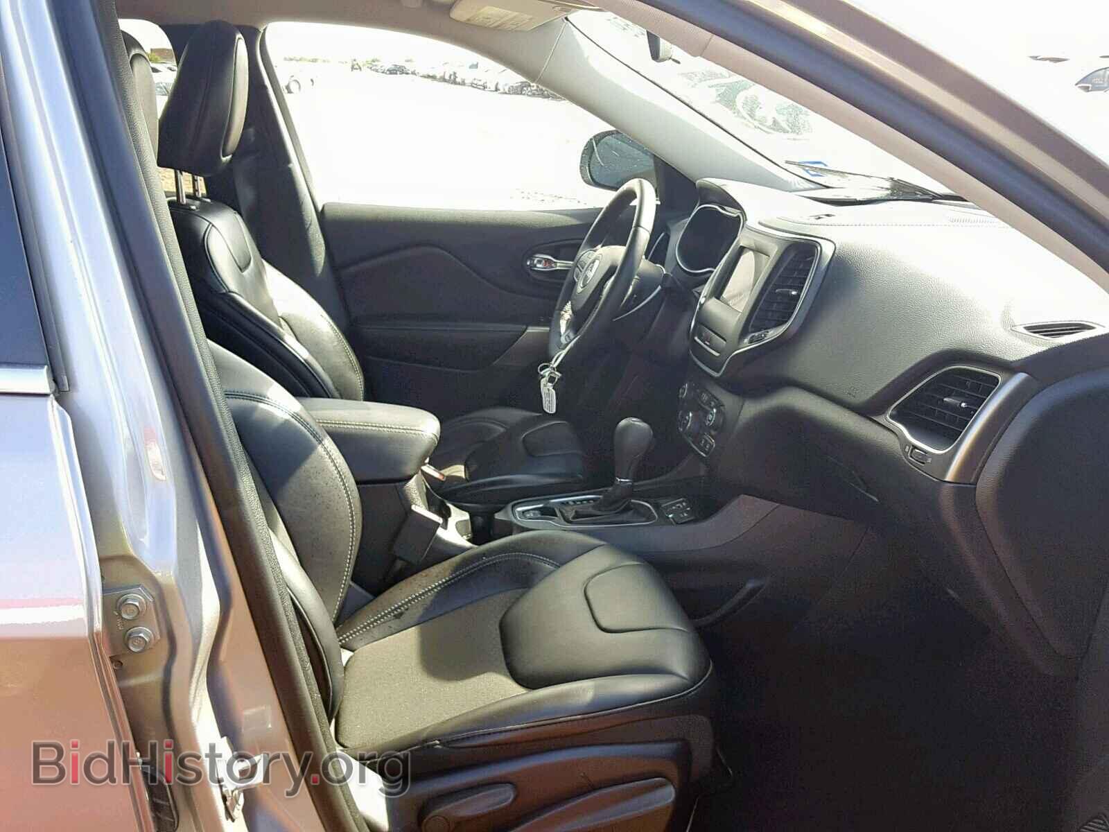 2019 JEEP CHEROKEE L - VIN: 1C4PJLLB2KD403452 - Фото 5