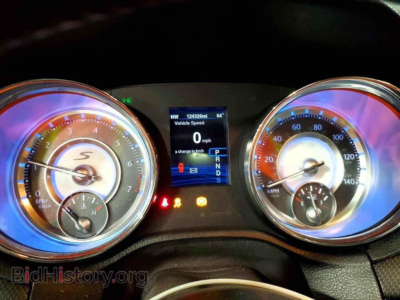 2014 CHRYSLER 300 - VIN: 2C3CCAGG7EH273649 - Photo 9