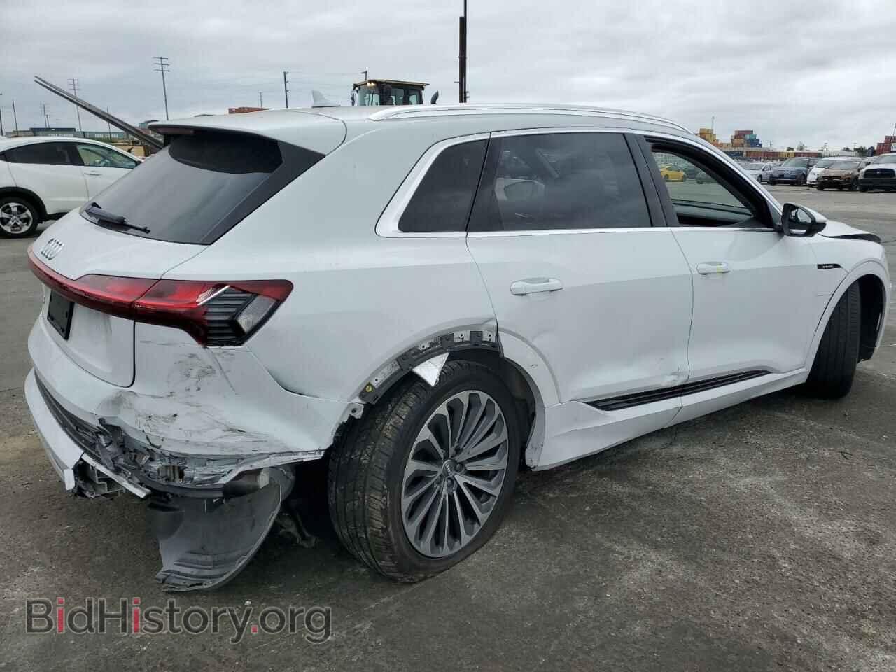 2019 AUDI E-TRON - VIN: WA1VAAGE9KB009355 - Фото 3