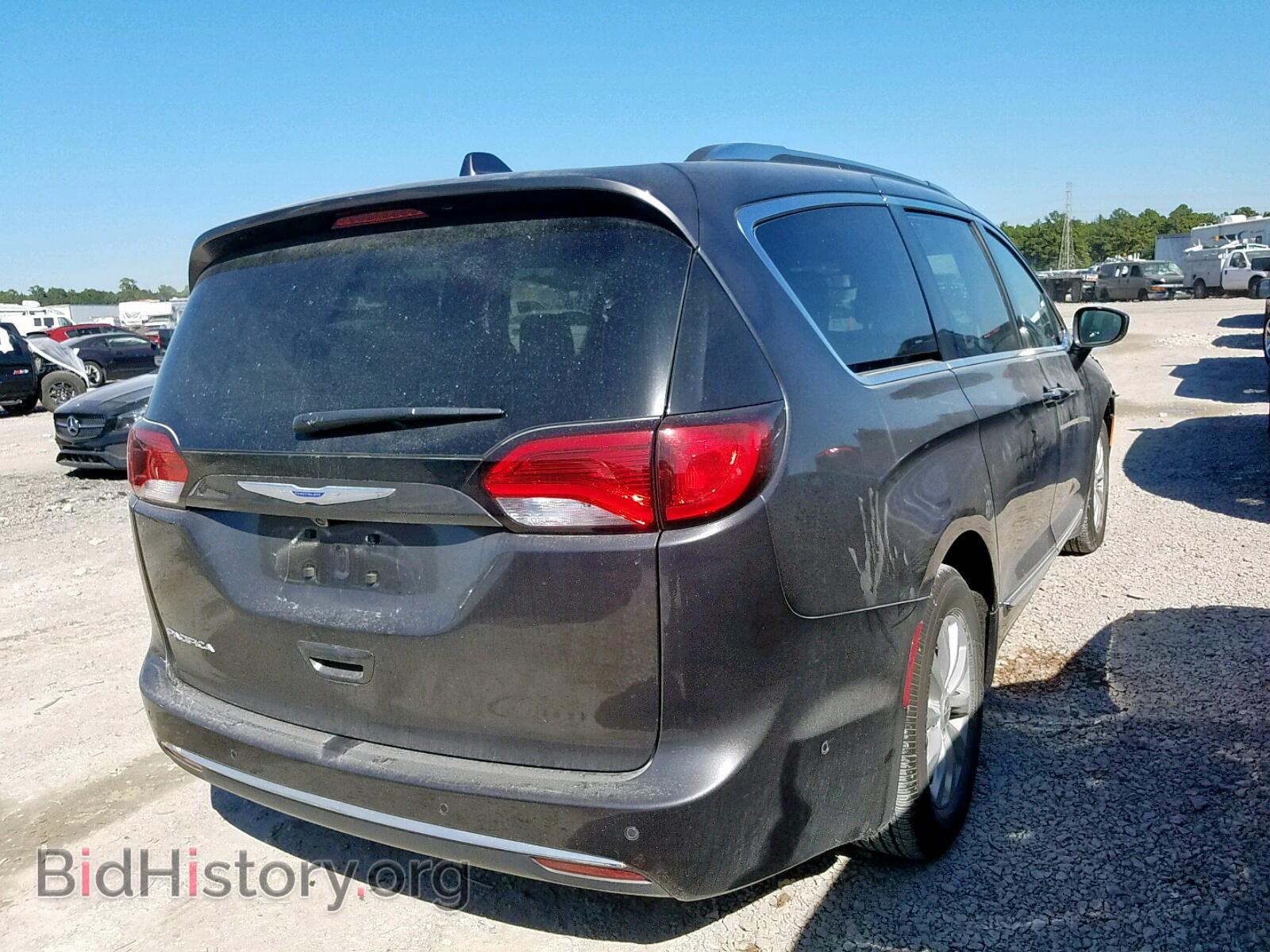 2018 CHRYSLER PACIFICA T - VIN: 2C4RC1BG4JR217895 - Фото 4
