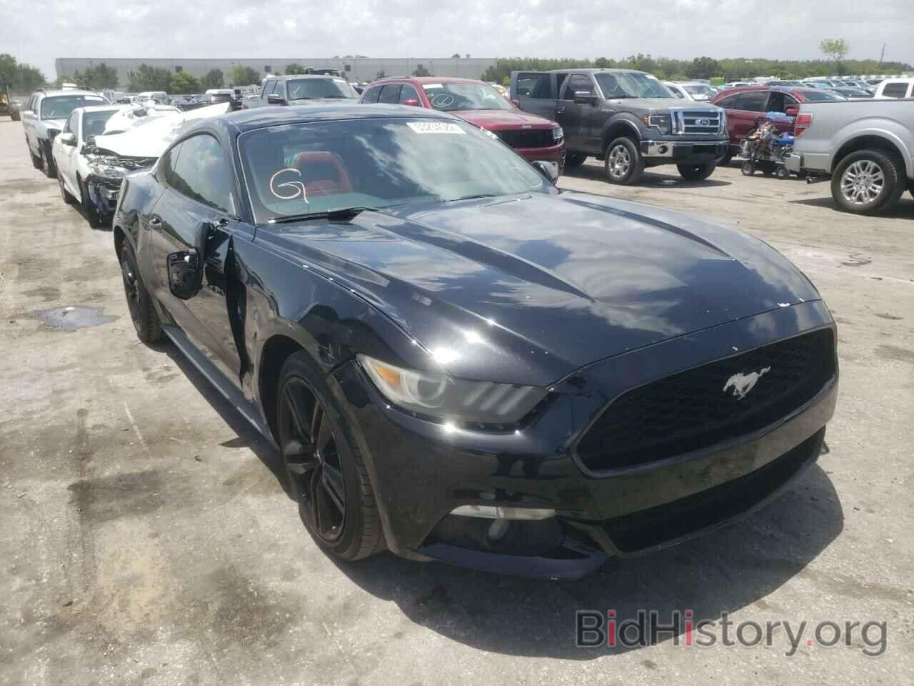Photo 1FA6P8TH5F5341224 - FORD MUSTANG 2015