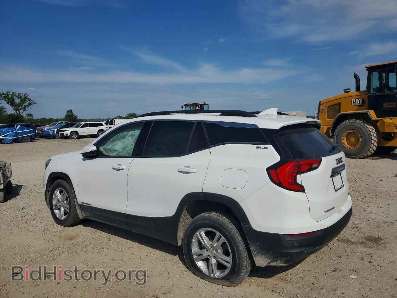 2020 GMC TERRAIN - VIN: 3GKALTEV1LL111461 - Photo 2