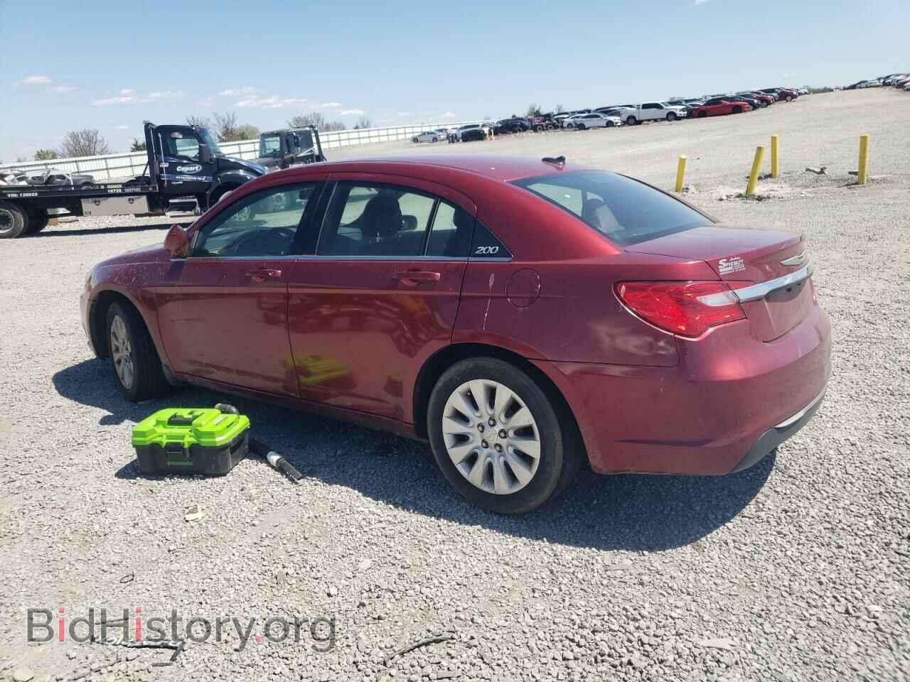 2013 CHRYSLER 200 - VIN: 1C3CCBAB1DN640893 - Photo 2