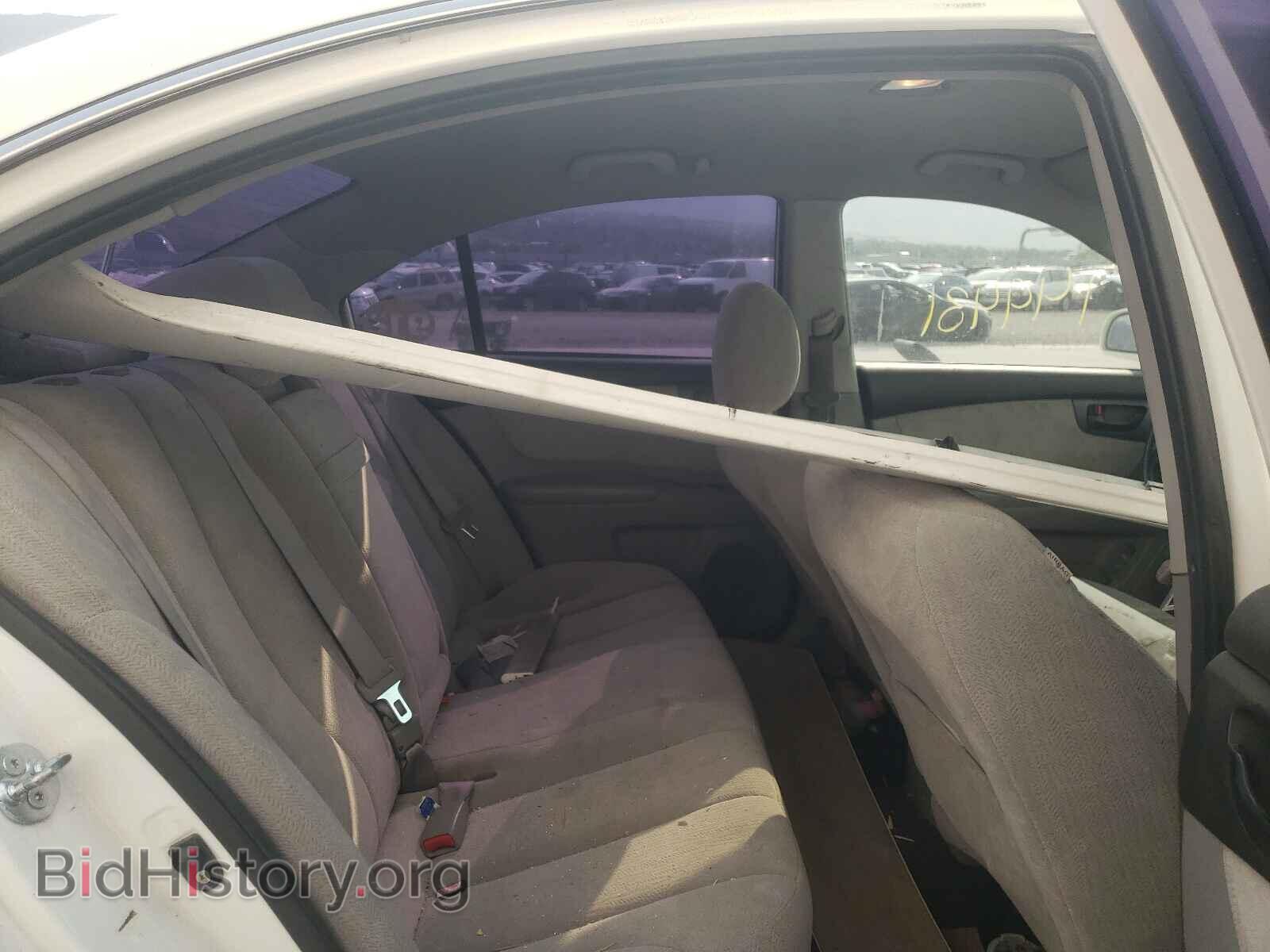 2008 KIA OPTIMA - VIN: KNAGE123285266970 - Фото 6