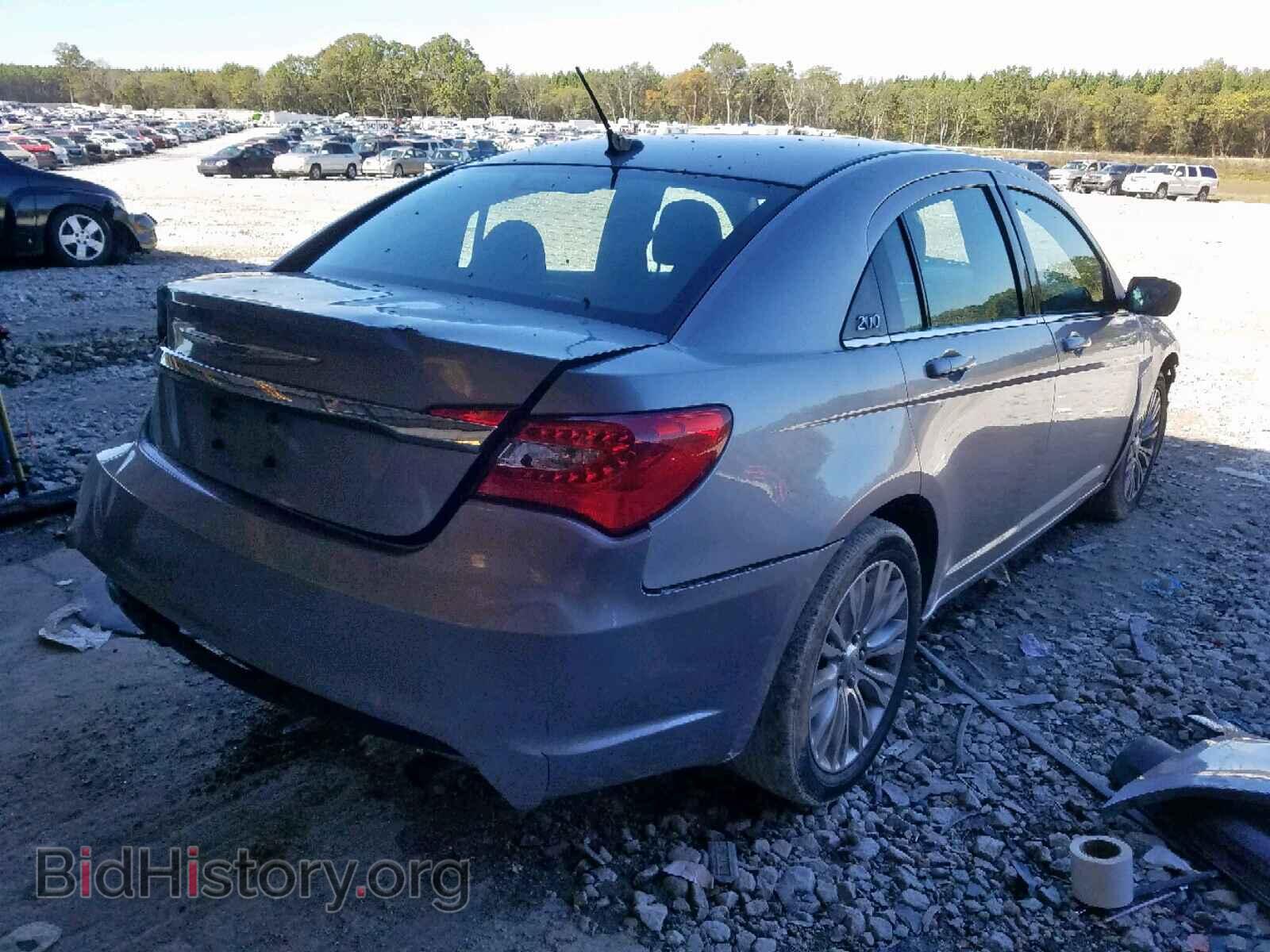 2013 CHRYSLER 200 - VIN: 1C3CCBAB9DN671146 - Фото 4