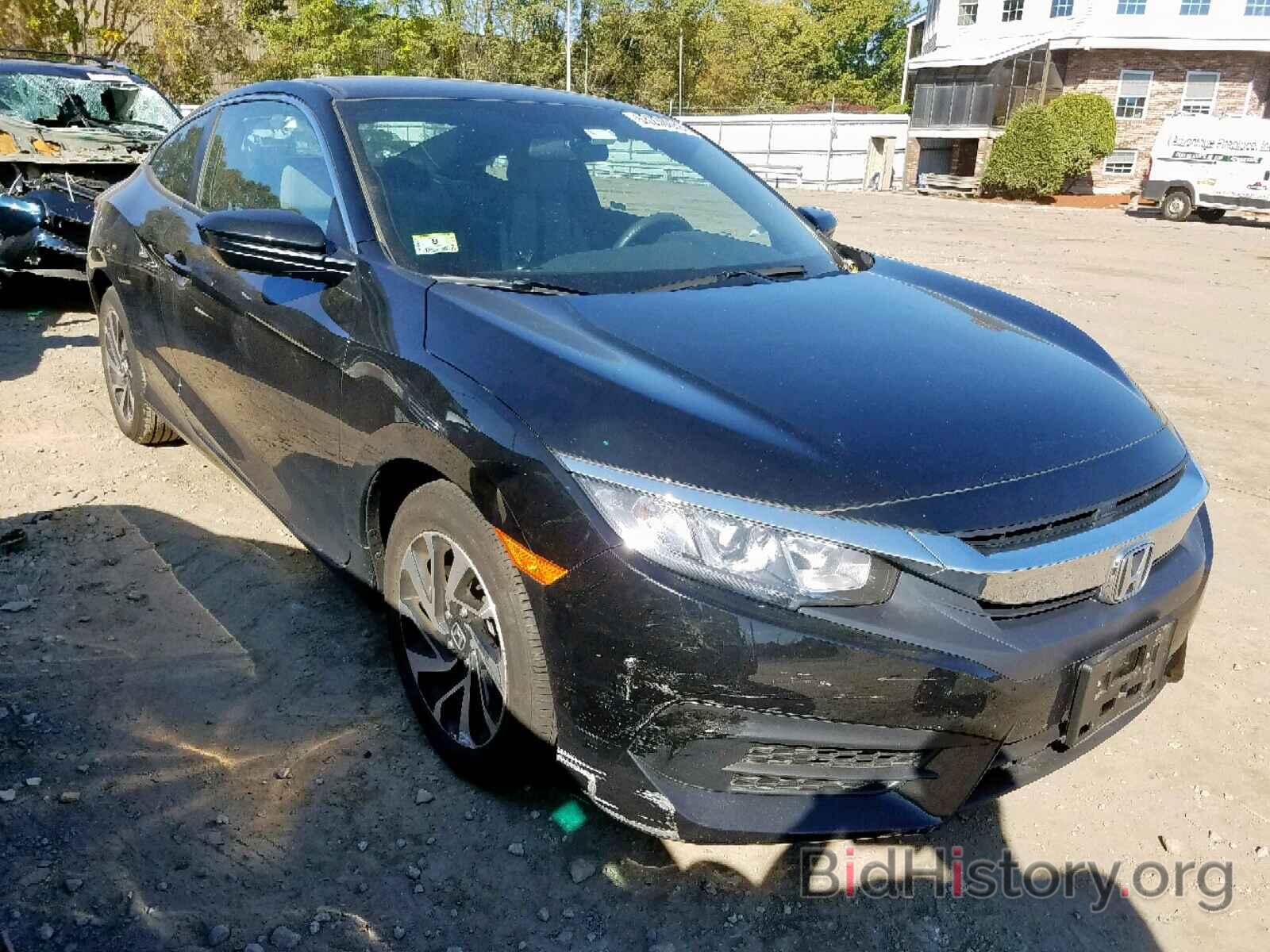 Photo 2HGFC4B55JH305557 - HONDA CIVIC LX 2018