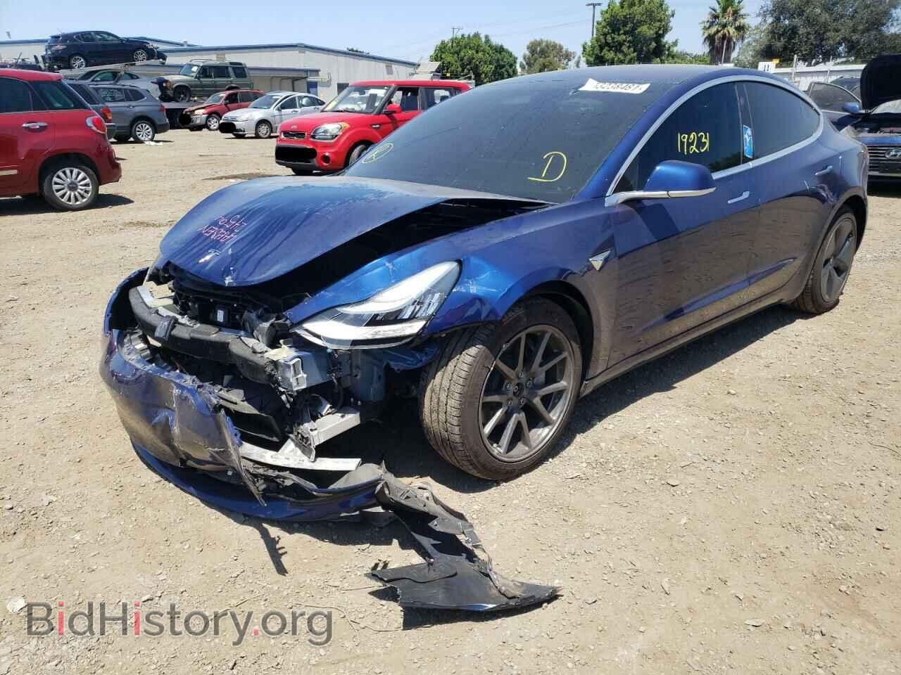 2018 TESLA MODEL 3 - VIN: 5YJ3E1EBXJF120549 - Photo 2