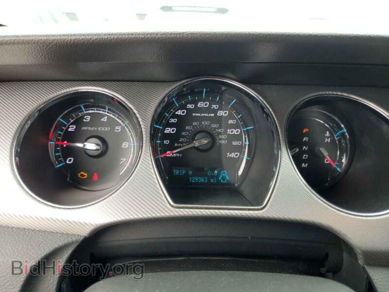 2011 Ford TAURUS (VIN 1FAHP2KT6BG113887) — photo 9 of 12