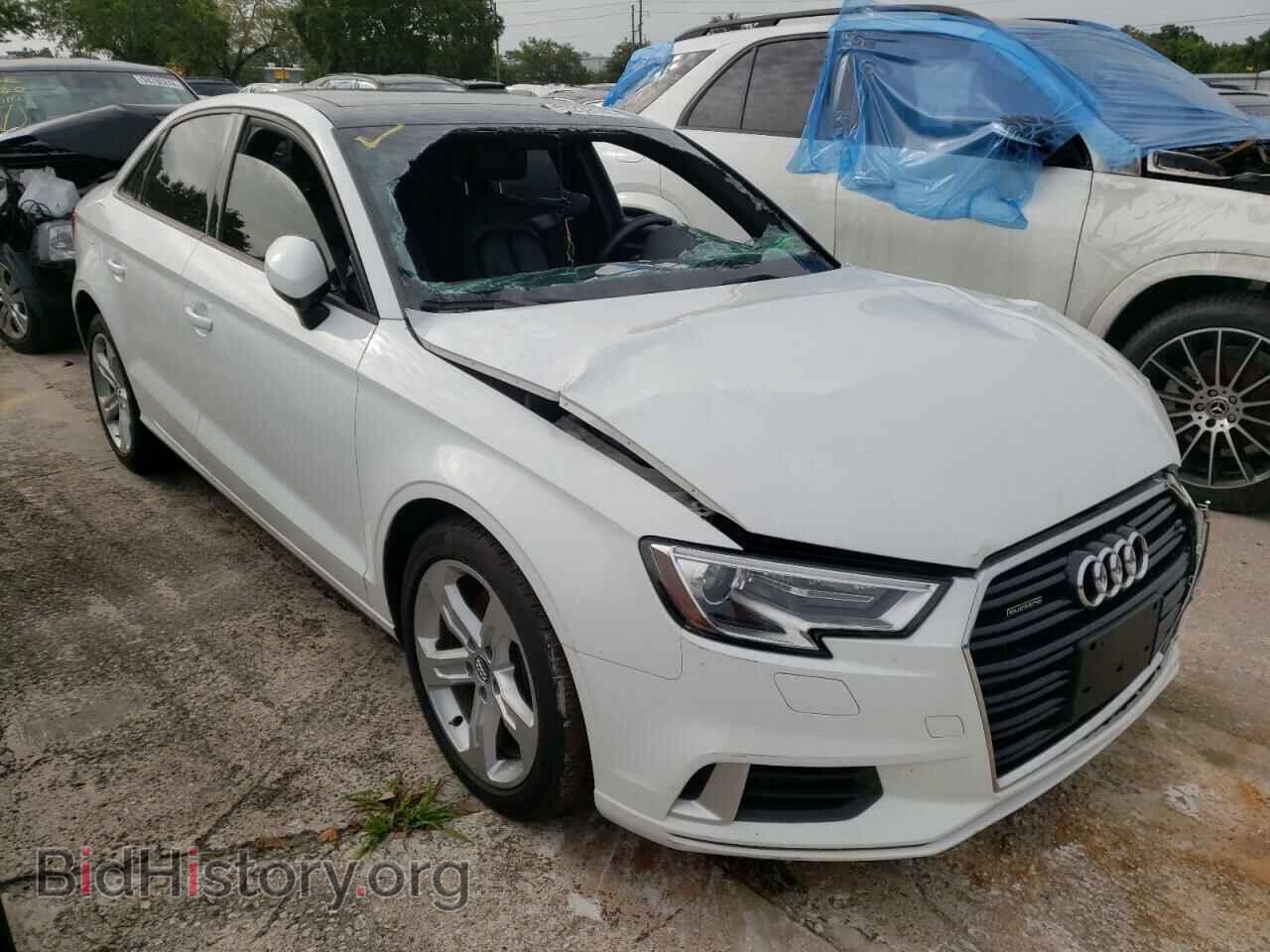 Photo WAUB8GFF3J1072647 - AUDI A3 2018