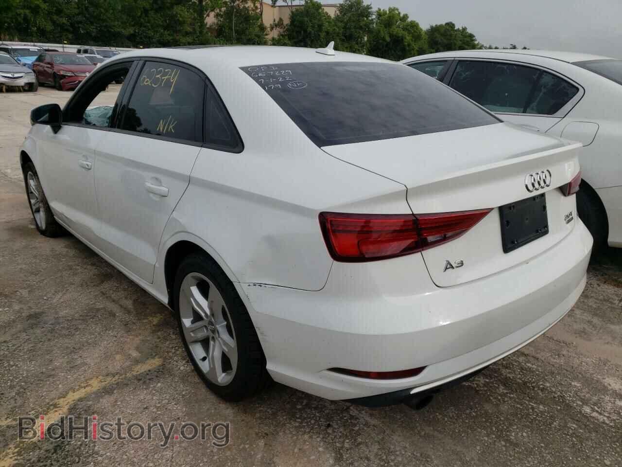 2018 AUDI A3 - VIN: WAUB8GFF3J1072647 - Фото 3