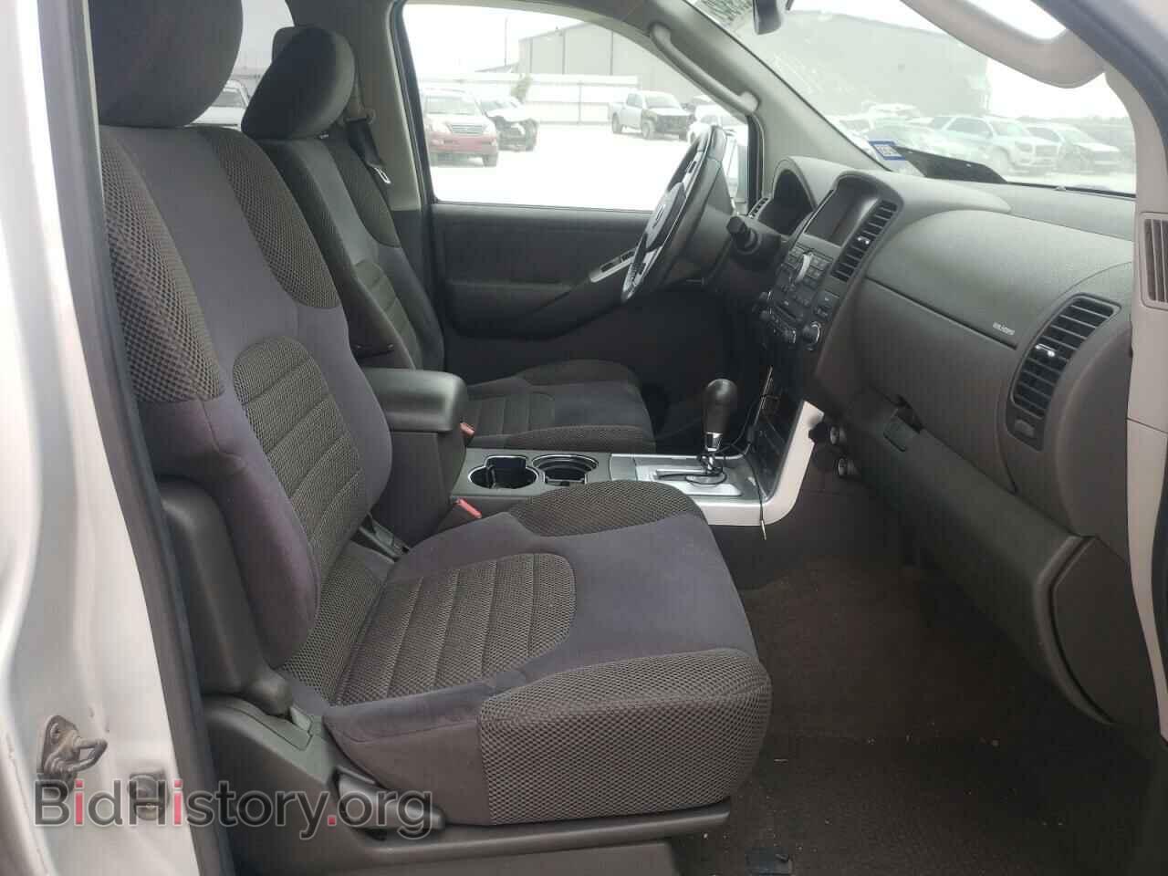 2010 NISSAN PATHFINDER - VIN: 5N1AR1NB5AC607985 - Фото 5