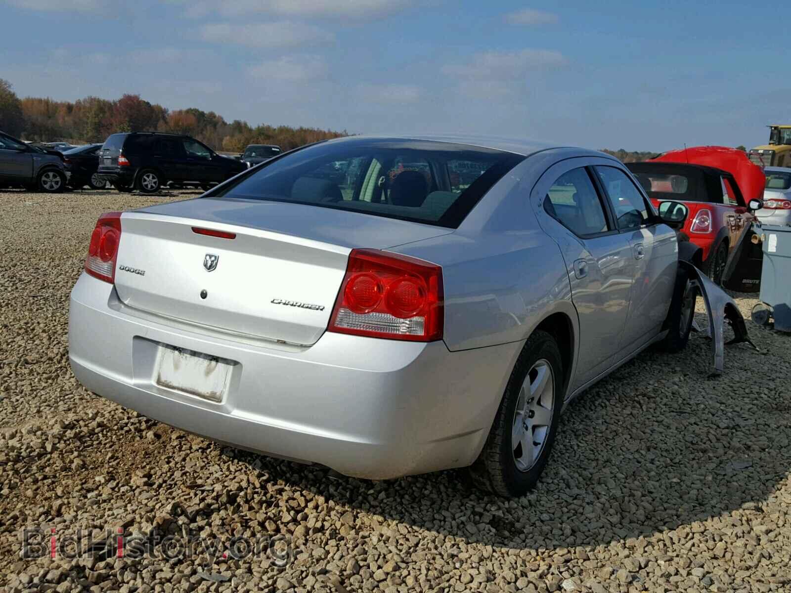2010 DODGE CHARGER - VIN: 2B3CA4CD3AH147024 - Фото 4